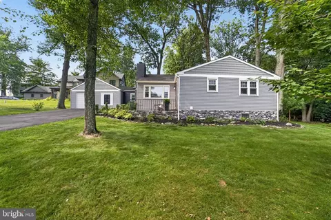 305 Irish Rd, Berwyn, PA 19312