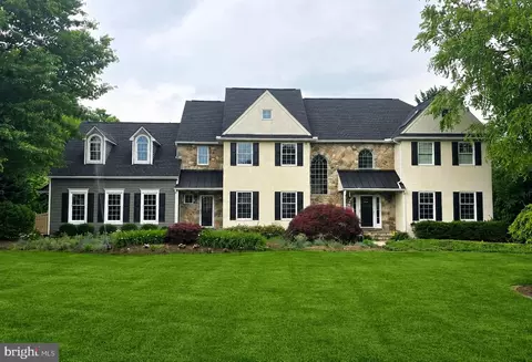 31 Barrington Ln, Chester Springs, PA 19425
