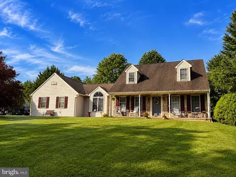 110 Pickering Ln, Nottingham, PA 19362