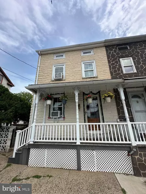319 High St, Phoenixville, PA 19460