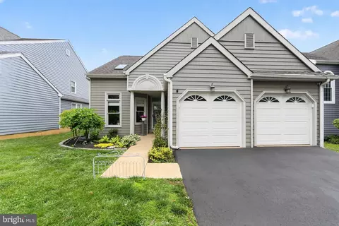 15 Killdeer Ln, Downingtown, PA 19335