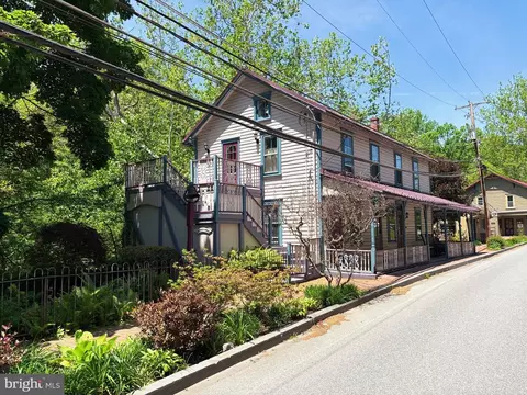 3401 Saint Peters Rd, Elverson, PA 19520