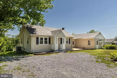 3392 Upper Valley Rd, Parkesburg, PA 19365