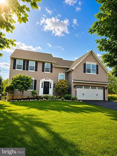 222 S Cowan Rd, Parkesburg, PA 19365