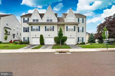 3 Cherry St, Downingtown, PA 19335
