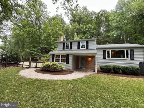 602 Grubbs Mill Rd, West Chester, PA 19380
