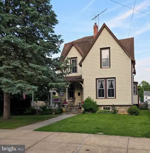 334 Washington Ave, Downingtown, PA 19335