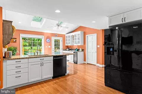 Kitchen - 223 Upper Gulph, Wayne, PA 19087 photo 4 of 8