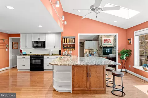 Kitchen - 223 Upper Gulph, Wayne, PA 19087 photo 2 of 8