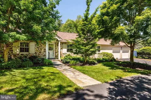 223 Upper Gulph Rd, Wayne, PA 19087