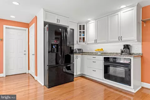 Kitchen - 223 Upper Gulph, Wayne, PA 19087 photo 3 of 8