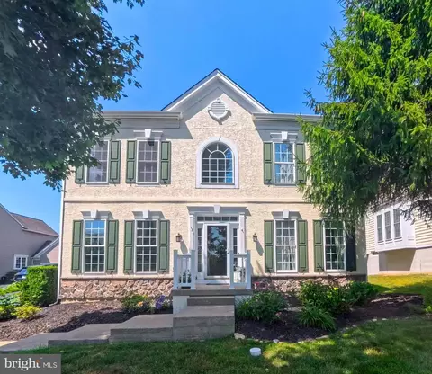 508 Emerson Cir, Chester Springs, PA 19425