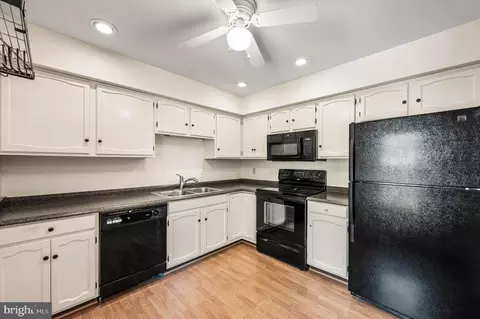 Kitchen - 242 Valley Stream Ln, Chesterbrook, PA 19087 photo 1 of 2