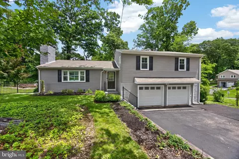 71 Birch Ln, Paoli, PA 19301