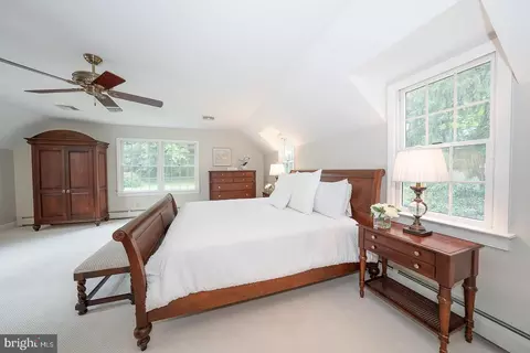 Bedroom - 213 N Fairfield Rd, Devon, PA 19333 photo 2 of 4