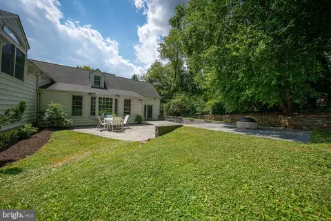 Exterior - 213 N Fairfield Rd, Devon, PA 19333 photo 6 of 8