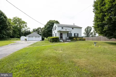 3040 Manor Rd, Coatesville, PA 19320