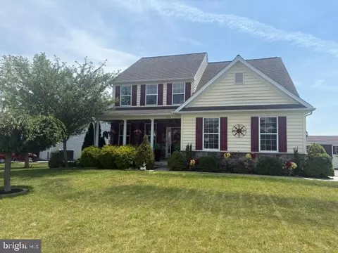 1052 Walnut St, Honey Brook, PA 19344