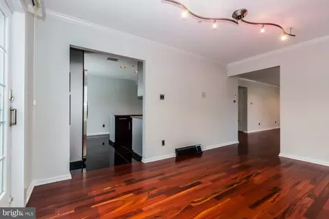 Living - 331 Bristol Cir, Exton, PA 19341 photo 6 of 16