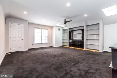 Living - 331 Bristol Cir, Exton, PA 19341 photo 15 of 16