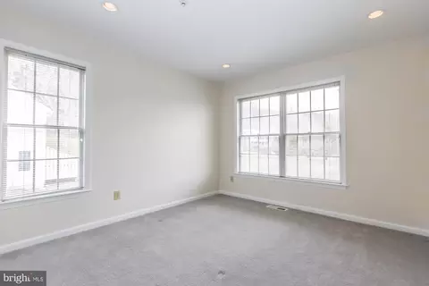 Living - 331 Bristol Cir, Exton, PA 19341 photo 11 of 16