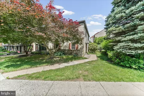 164 Weedon Ct #164, West Chester, PA 19380