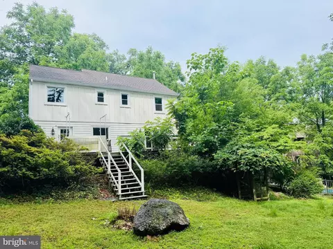 Exterior - 575 W Valley Rd, Wayne, PA 19087 photo 12 of 19