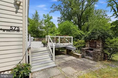 Exterior - 575 W Valley Rd, Wayne, PA 19087 photo 10 of 19