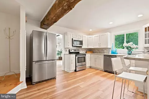 Kitchen - 575 W Valley Rd, Wayne, PA 19087 photo 1 of 2