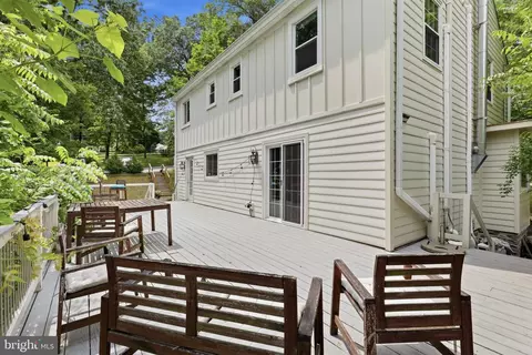 Exterior - 575 W Valley Rd, Wayne, PA 19087 photo 11 of 19