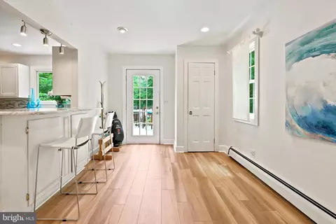 Entry Way - 575 W Valley Rd, Wayne, PA 19087 photo 4 of 9