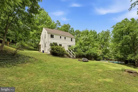 Exterior - 575 W Valley Rd, Wayne, PA 19087 photo 14 of 19