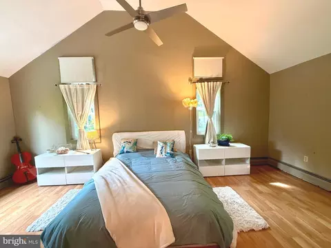 Bedroom - 575 W Valley Rd, Wayne, PA 19087 photo 1 of 7