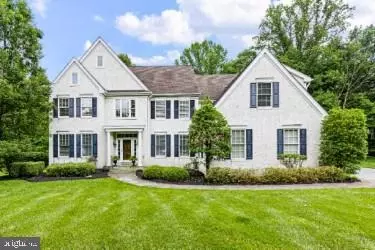 118 Woodridge Dr, Kennett Square, PA 19348