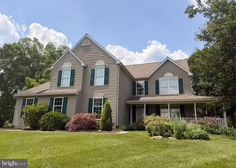 221 Owenwood Dr, Lincoln University, PA 19352