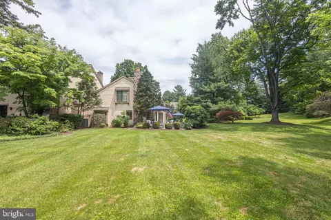 Exterior - 8 Sugar Knoll Dr, Devon, PA 19333 photo 10 of 10