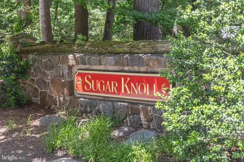 View/Area - 8 Sugar Knoll Dr, Devon, PA 19333 photo 2 of 2