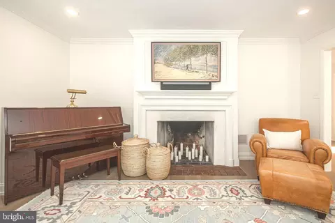 Living - 8 Sugar Knoll Dr, Devon, PA 19333 photo 5 of 5