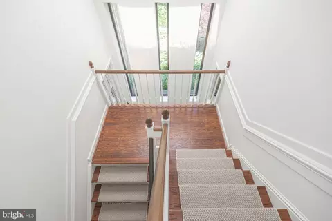 Entry Way - 8 Sugar Knoll Dr, Devon, PA 19333 photo 4 of 6