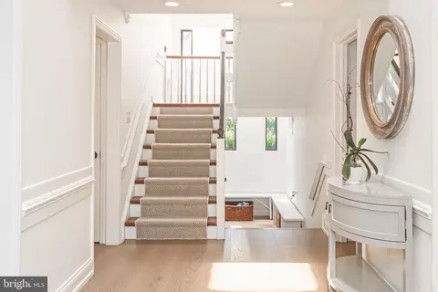 Entry Way - 8 Sugar Knoll Dr, Devon, PA 19333 photo 3 of 6