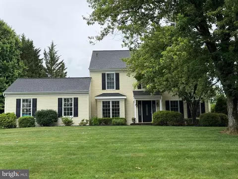 312 Bolton Ln, Downingtown, PA 19335