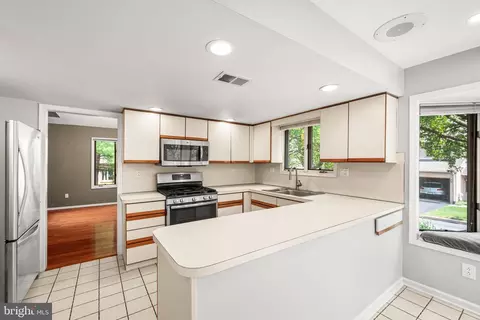 Kitchen - 82 Amity Dr, Chesterbrook, PA 19087 photo 1 of 2