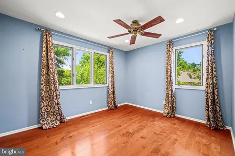 Bedroom - 82 Amity Dr, Chesterbrook, PA 19087 photo 3 of 4