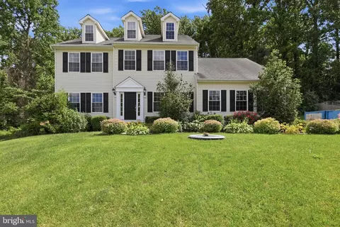115 Burgundy Ln, Coatesville, PA 19320
