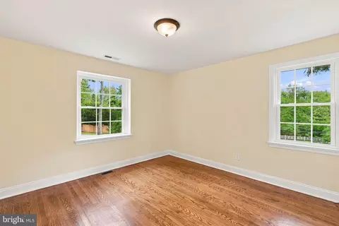 Bedroom - 905 Newtown Rd, Devon, PA 19333 photo 3 of 4