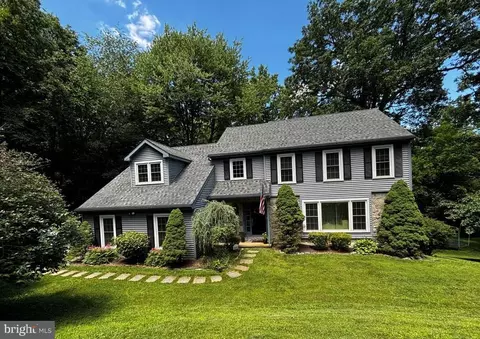 1535 Red Rock Dr, Downingtown, PA 19335