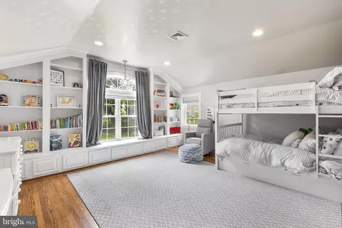 Bedroom - 661 Old Eagle School Rd, Wayne, PA 19087 photo 7 of 8