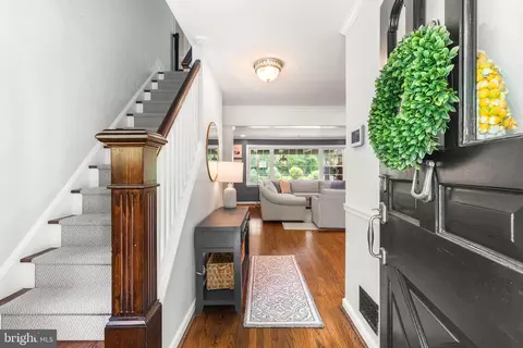 Entry Way - 661 Old Eagle School Rd, Wayne, PA 19087 photo 1 of 3