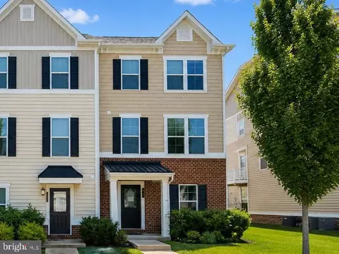 217 Quarry Point Rd, Malvern, PA 19355