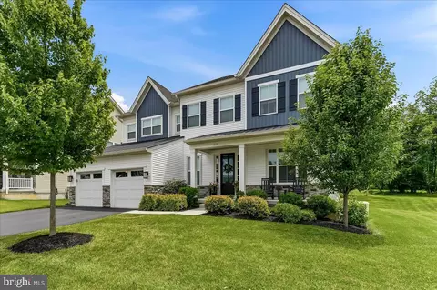 223 Lily Ln, Kennett Square, PA 19348